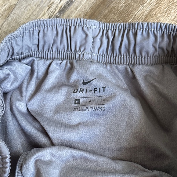 Nike Women's Gray Athletic Shorts - Picture 3 of 4